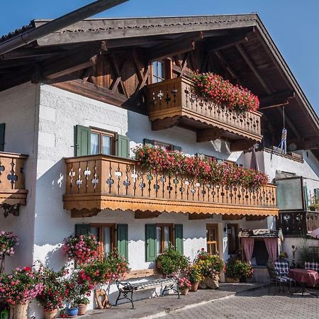 Ferienwohnung Zugspitze ไกรน์เนา ภายนอก รูปภาพ