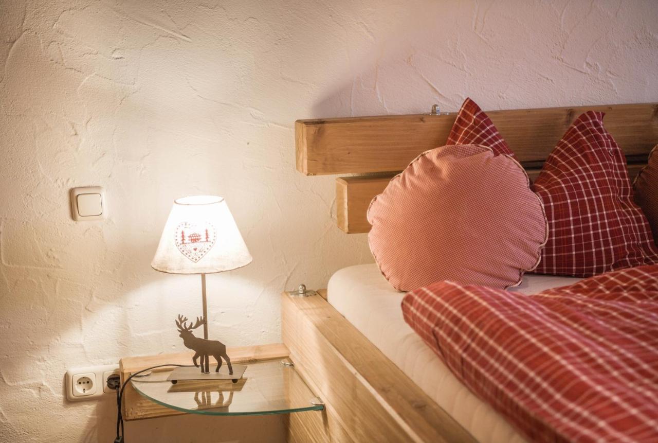 Ferienwohnung Zugspitze ไกรน์เนา ภายนอก รูปภาพ