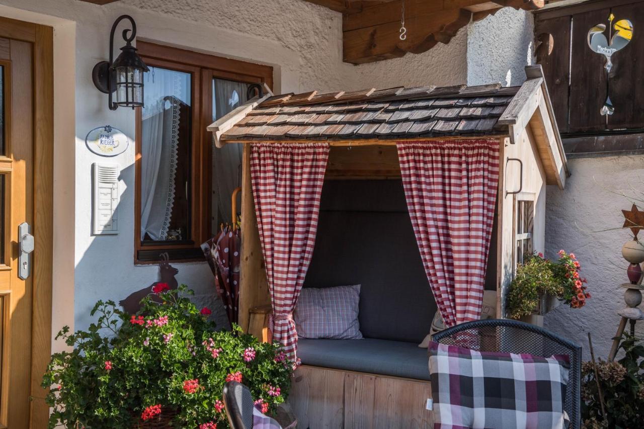 Ferienwohnung Zugspitze ไกรน์เนา ภายนอก รูปภาพ